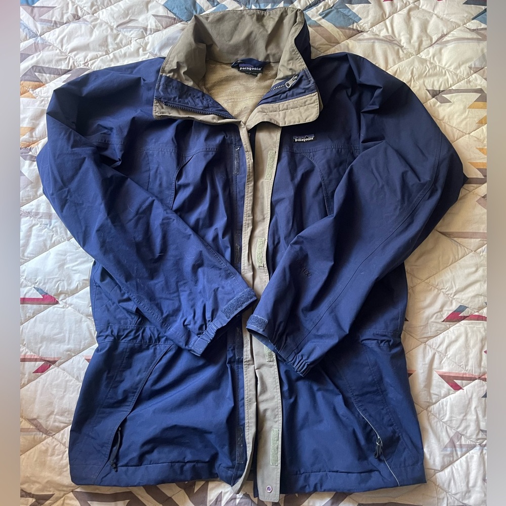 Patagonia Jacket with foldable hood